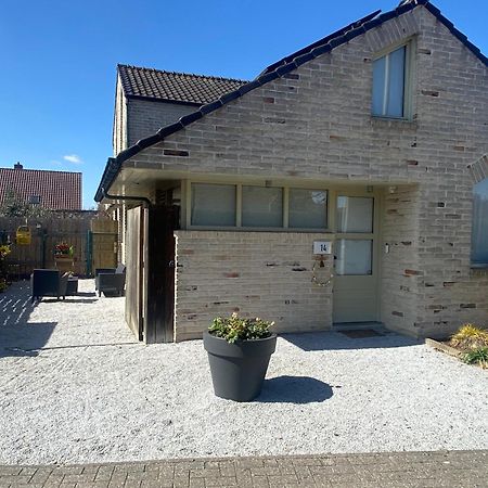 Toezens Bed and Breakfast Ingelmunster Buitenkant foto
